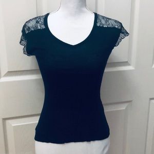 Valentina Shah “Laura” lace black sweater size XS